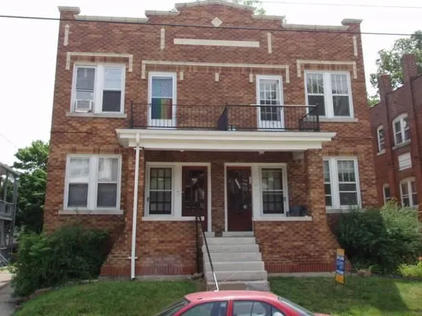 1708 Yale Ave, Saint Louis, MO 63117