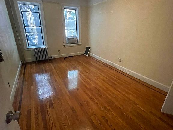 2nd image of 539 W 155th St #22G