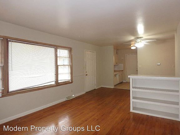 4th image of 1600 Sylvan Ln