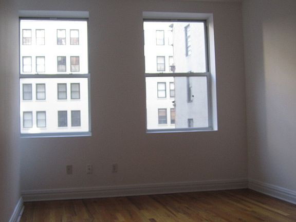 4th image of 21 Maiden Ln APT 9A
