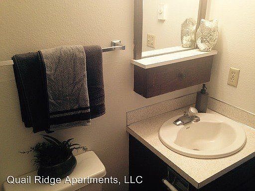 3rd image of 1201 River Dr APT 11