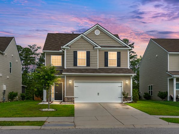 210 Daniels Creek Cir