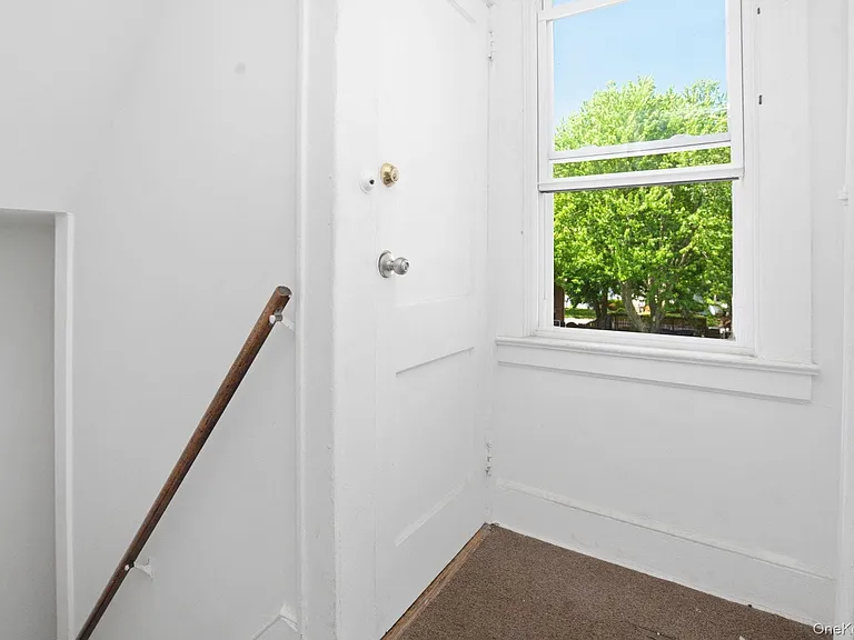 52 Nelson Ave #2 — Photo 29