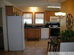 4th image of 702 2nd St N