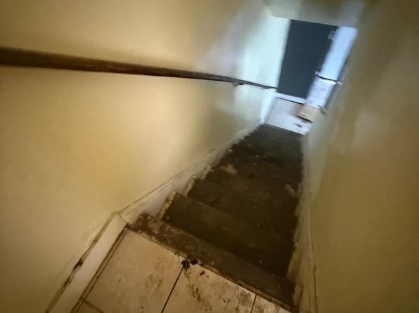 chicago-illinois-2136441025 picture