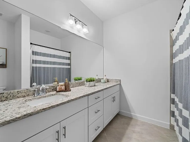 14228 Pine Lodge Ln — Photo 13