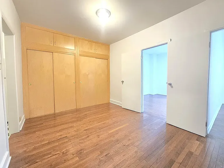228 Metropolitan Ave #1A — Photo 3
