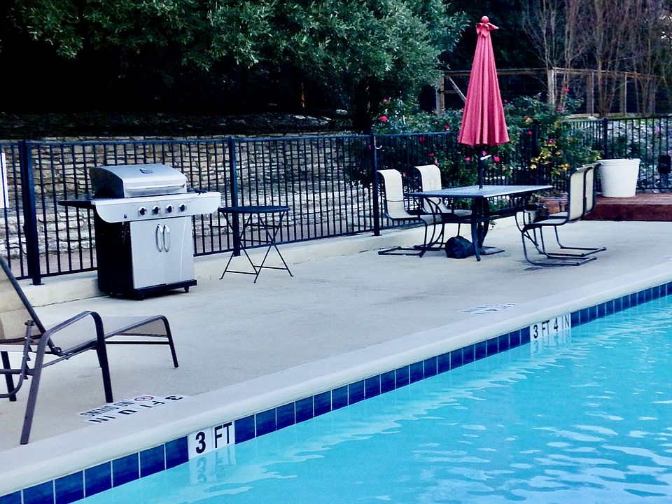 Community pool and BBQ