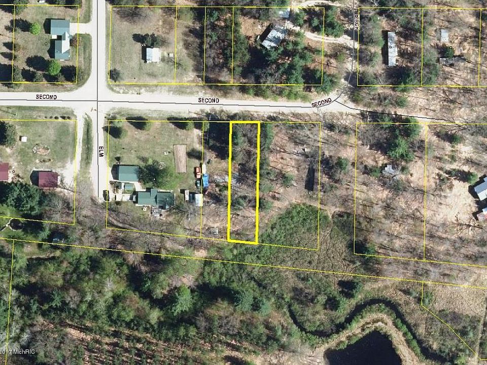 1st image of 17369 2nd St