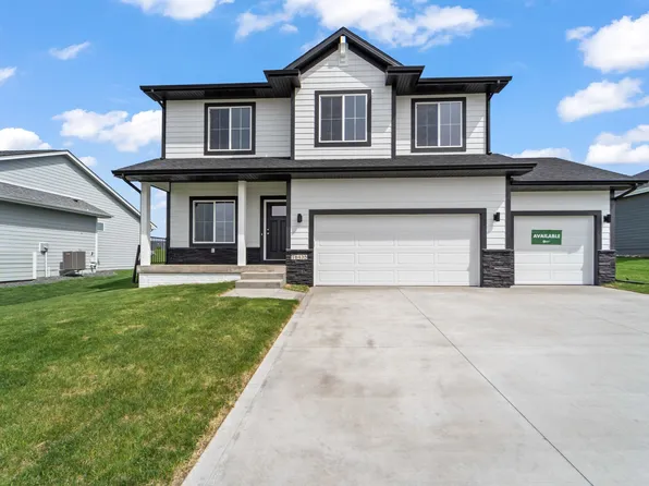 16435 Deerview Dr, Urbandale, IA 50323