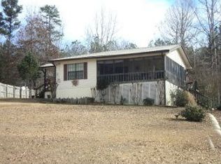 997 Ironwood Bluff Rd, Fulton, MS 38843