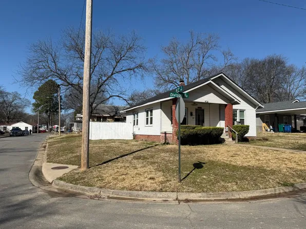 1201 Division St, North Little Rock, AR 72114