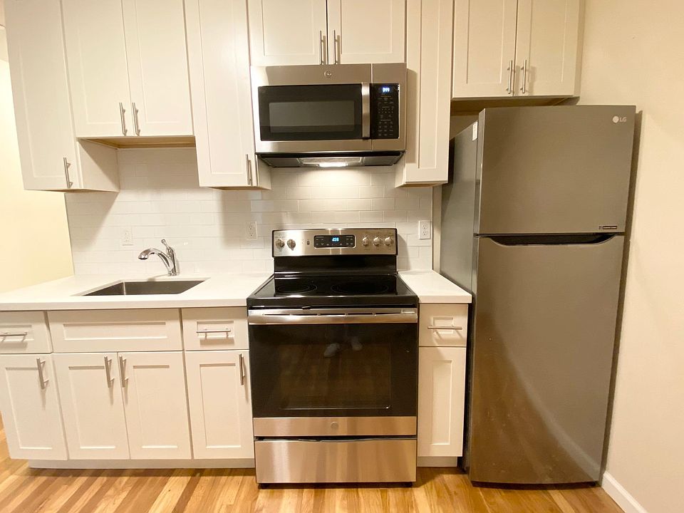 1st image of 1345 Clement St #18