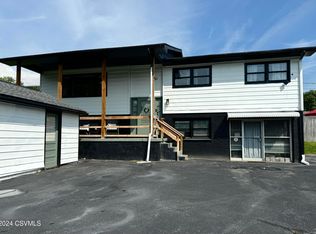 825 Woods Ave, Lock Haven, PA 17745