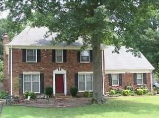 2808 Long Oak Dr, Germantown, TN 38138