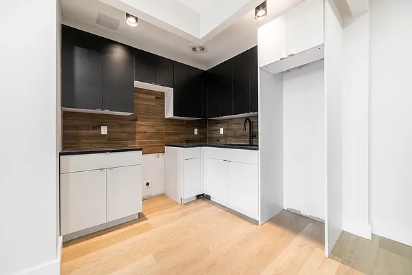 Rented by STY Management LLC | media 1