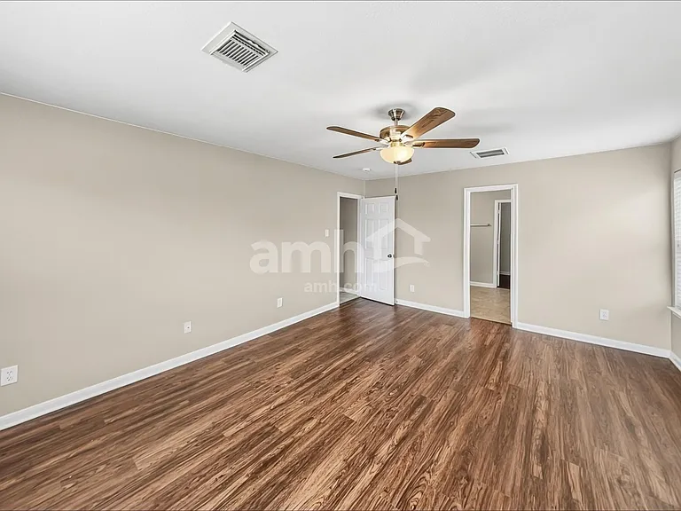 29435 Legends Glen Dr — Photo 10