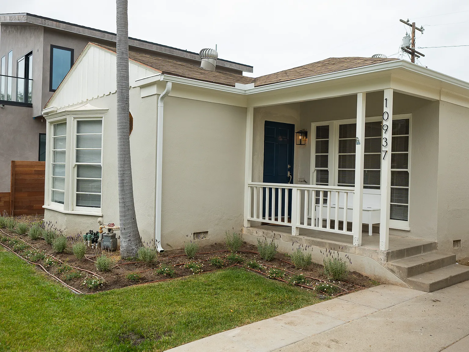 10937 Pickford Way — Photo 2