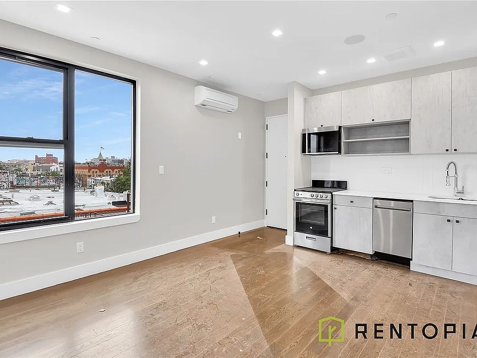 1st image of 195 Stockholm St #3C
