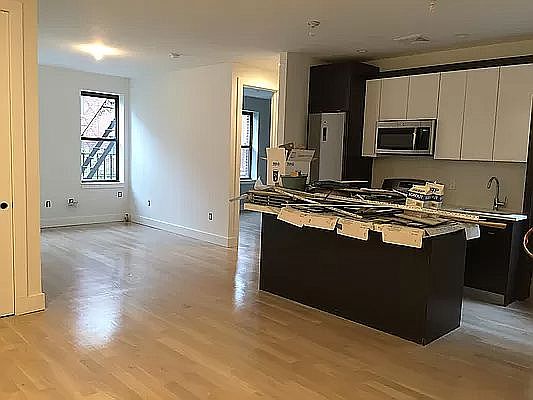 1st image of 567 E 22nd St #2A2
