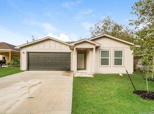 728 Newton, Seguin, TX 78155