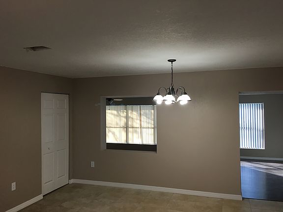 4th image of 209 Lake Thomas Dr