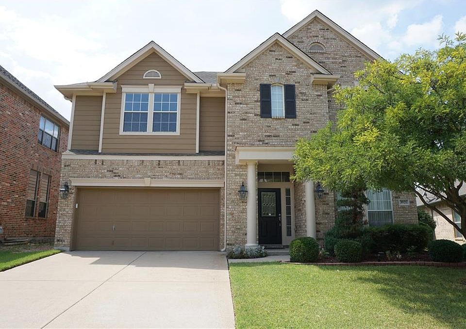 1st image of 3921 Autumn Ln