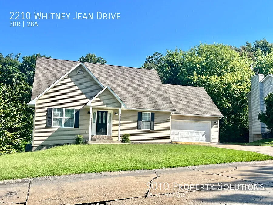 Spacious 3-Bedroom Home on a Quiet Cul-de-Sac with Fenced Yard & 2-Car Garage! — Photo 2