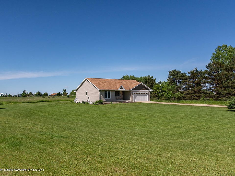 6096 W Centerline Rd, Saint Johns, MI 48879 | Zillow