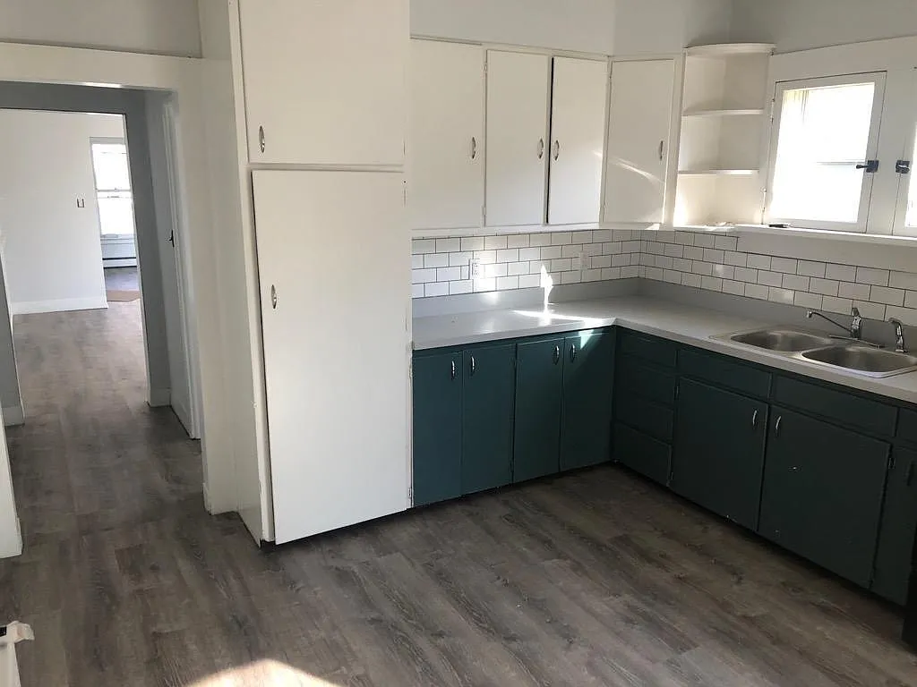 3 bed, 1100 sqft, $1,500 — Photo 3