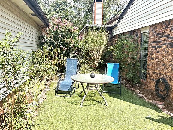 5th image of 426 Sundance Ln