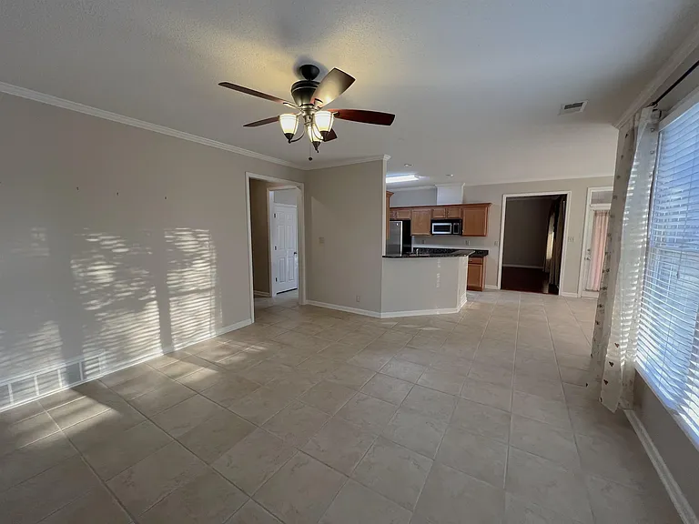 4883 Fox Springs Dr — Photo 11