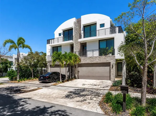104 NE 16th Ter, Fort Lauderdale, FL 33301
