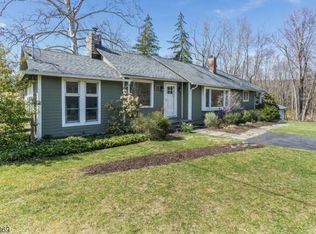 15 Valley Rd, Oxford, NJ 07863