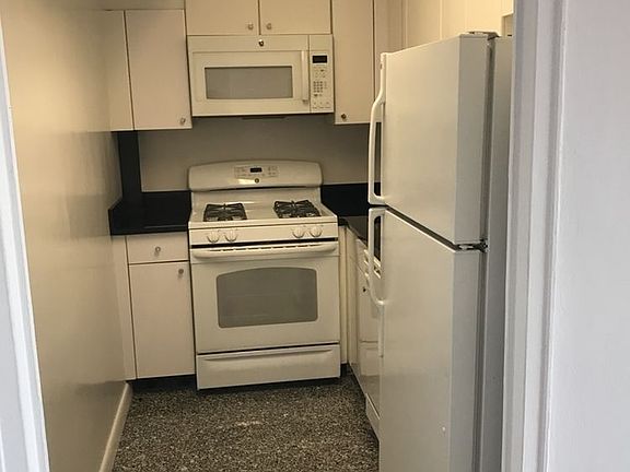 5th image of 245 E 63rd St APT 29G