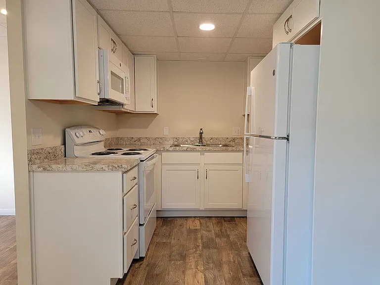61 Terrace Ave #1 — Photo 7