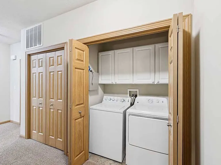 Stone Ridge Estates Apartments & Duplexes — Photo 133