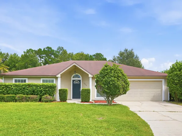 4519 Antler Hill Dr E, Jacksonville, FL 32224