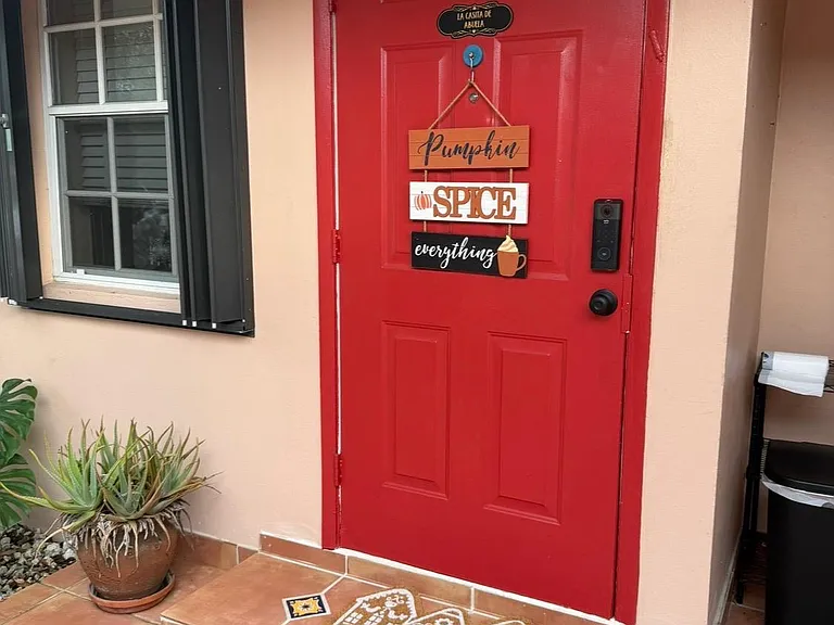 9990 Marlin Rd — Photo 2
