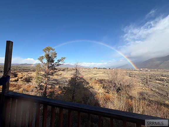 2nd image of 2440 Cannon Rd