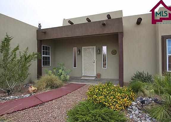 3rd image of 1127 Calle Vista Bella