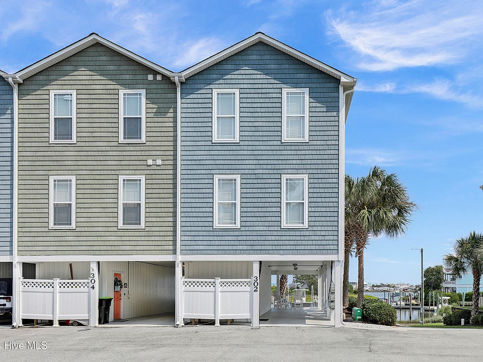 1st image of 302 Vesta Court
