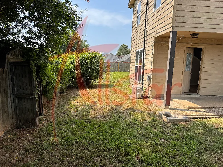 5628 Kaitlyn Dr E — Photo 18