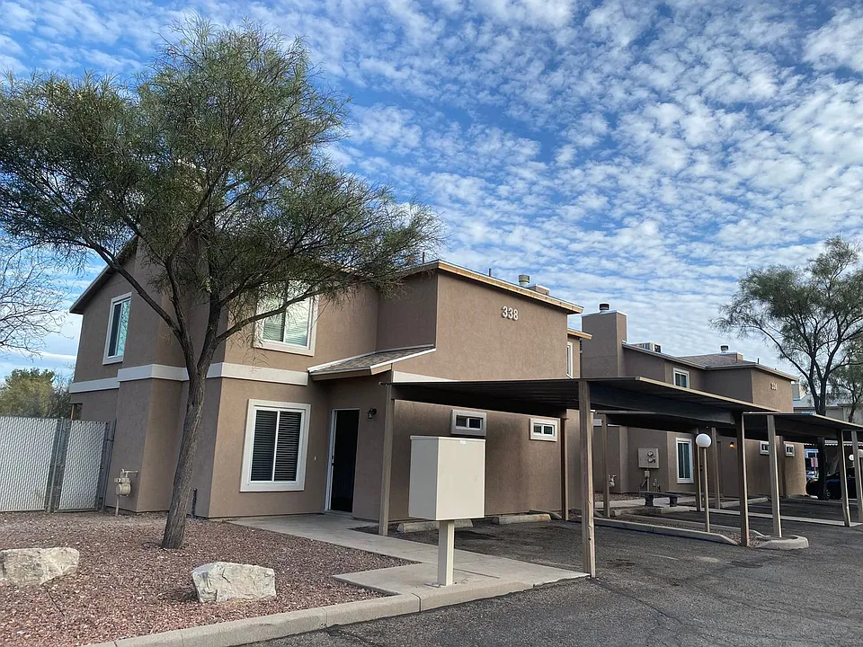 334 Limberlost Dr #2
