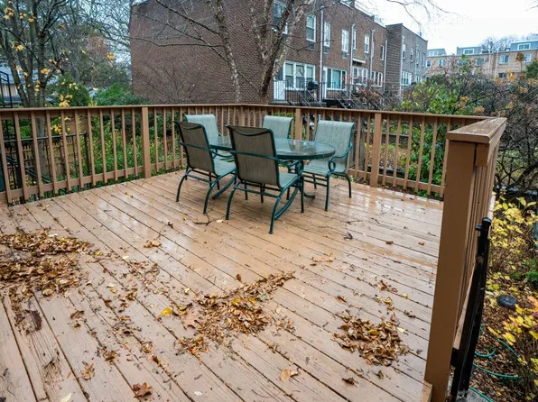 3056 Independence Avenue image 36 of 40