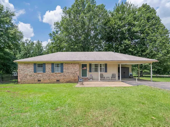 7249-22 State Hwy S, Michie, TN 38357