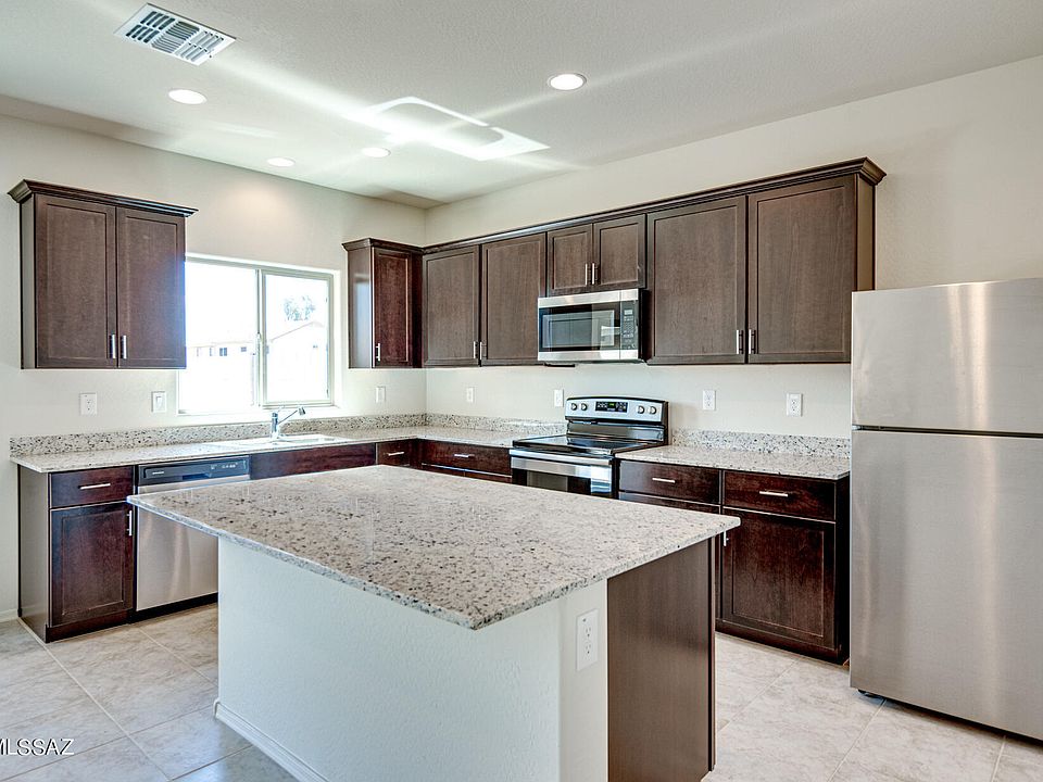 921 W Calle El Acuario, Sahuarita, AZ 85629 | MLS #22326370 | Zillow