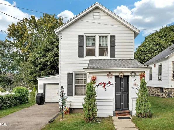 3 Hawk Street, Gloversville, NY 12078