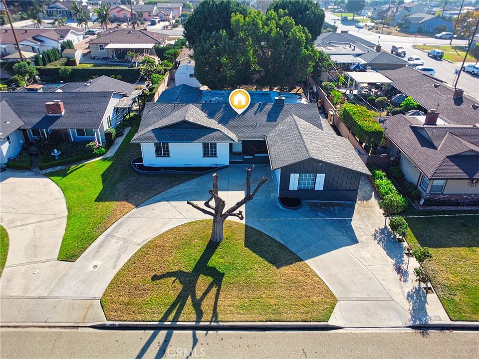 1st image of 2022 E Olin Pl