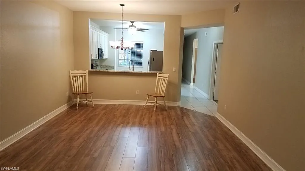 3 bed, 2.0 bath, 1484 sqft, $2,300 — Photo 4